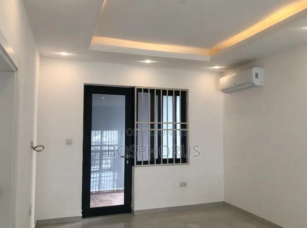 4bdrm House in East Legon American for rent