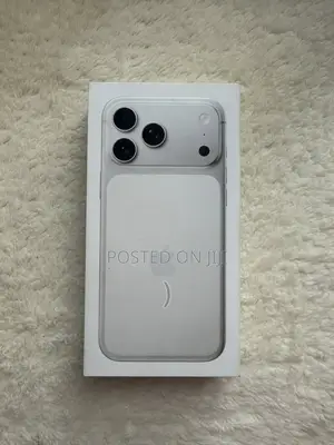 New Apple iPhone 17 Pro Max 512 GB Silver