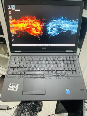 Laptop Dell Latitude 5550 8GB Intel Core i5 SSD 256GB