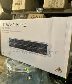 Behringer Ultragraph Pro Fbq3102hd Double Equalizer