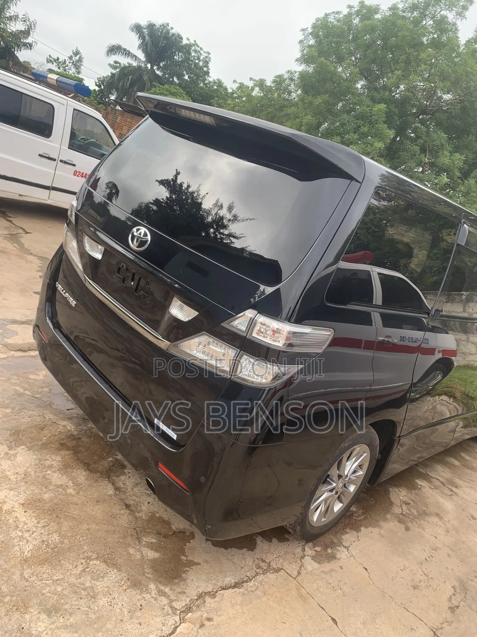 Toyota Vellfire 2012 Black