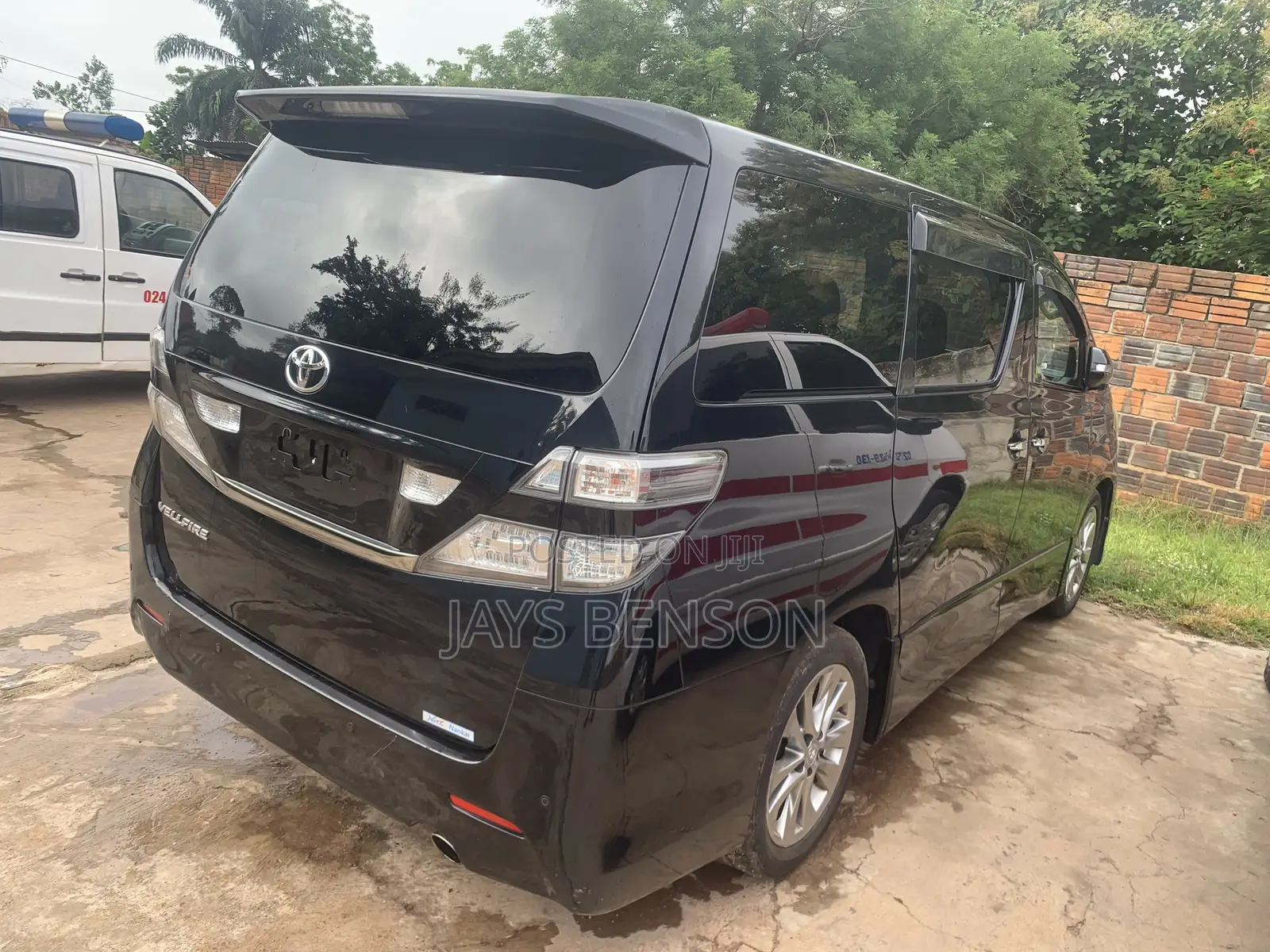 Toyota Vellfire 2012 Black