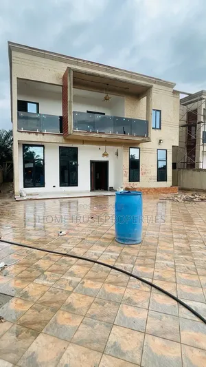 4bdrm Duplex in Ashongman Area, Police Station for sale