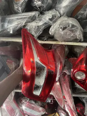 Nissan Sentra 2016-2018 Taillight Original Used Right