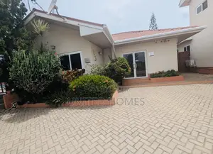 5bdrm House in East Legon for rent