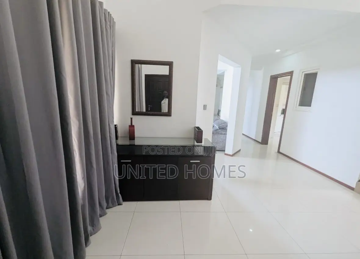 5bdrm House in East Legon for rent