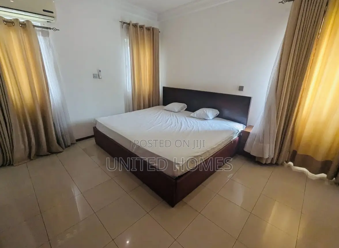 5bdrm House in East Legon for rent