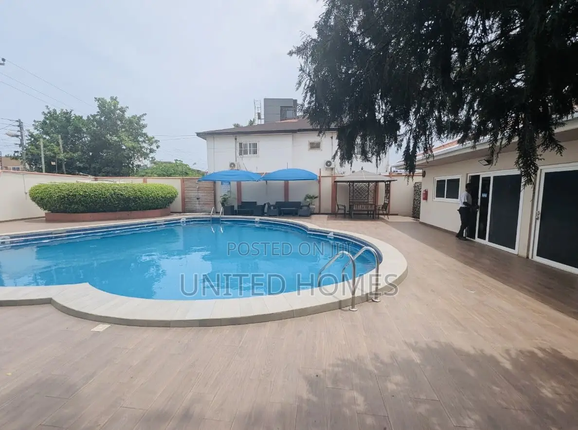 5bdrm House in East Legon for rent
