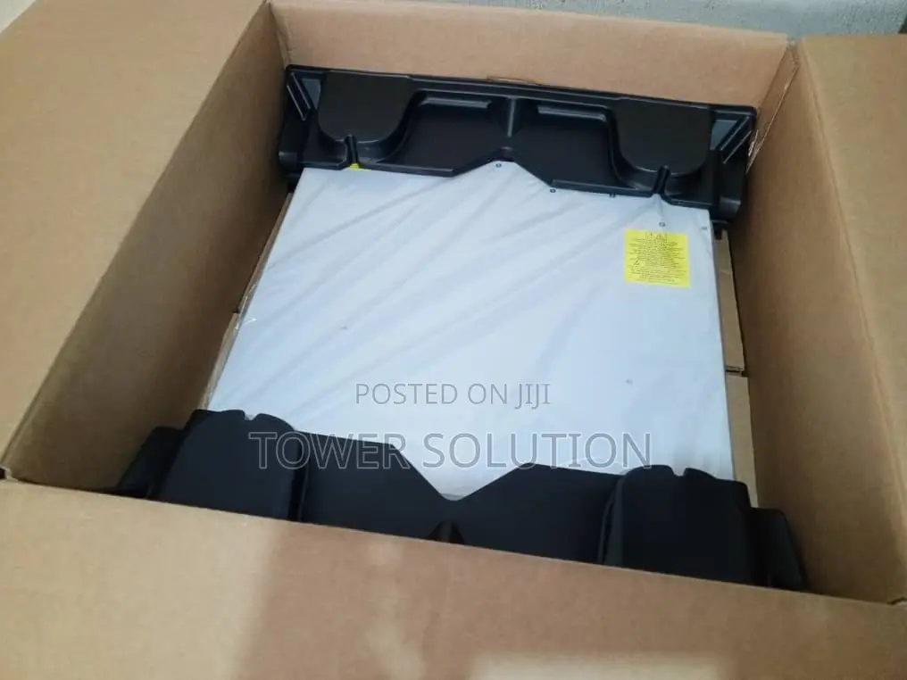 Cisco Catalyst 9300 24 Poe+ Switch