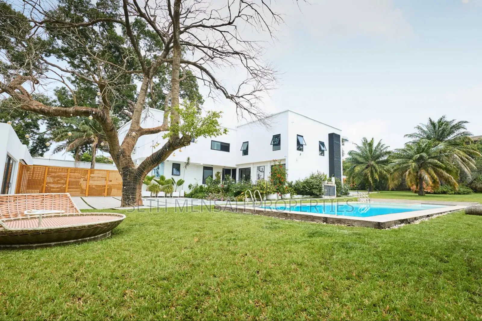 5bdrm House in Cantonments for rent