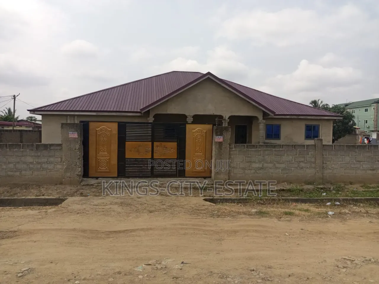 7bdrm House in Weija Choice for sale