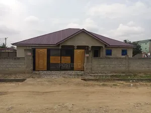 7bdrm House in Weija Choice for sale