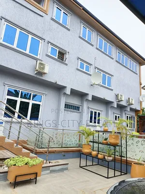 Furnished 7bdrm Mansion in Kwabenya Bank Of for sale