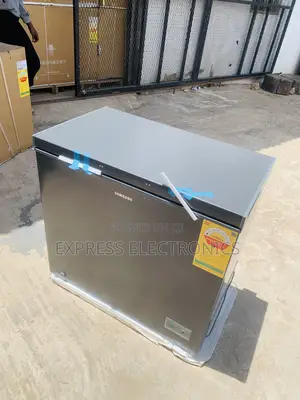 Grab the New Grey Color Chest Freezer 198l Samsung