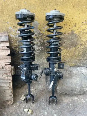 2013 - 2016 BMW 535gt 740 Front Shock Absorber