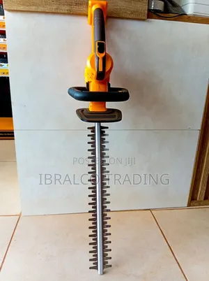 Ingco Cordless Hedge Trimmer(20v)