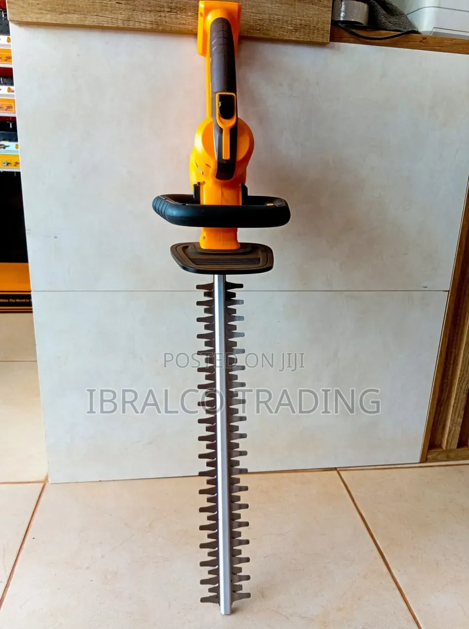 Ingco Cordless Hedge Trimmer(20v)
