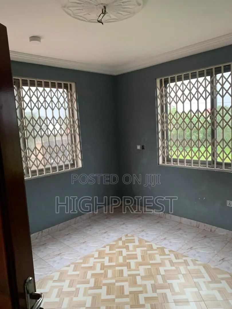 1bdrm Room & Parlour in Wisdom Estate, Oyibi for rent