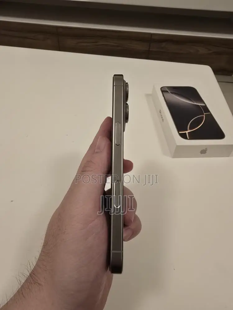 Apple iPhone 16 Pro Max 512 GB Silver