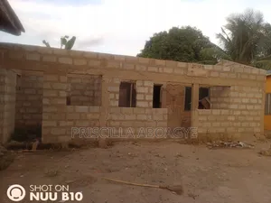1bdrm House in Kotoku New Market, Amasaman for rent