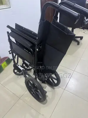 Foldable Wheel Chair