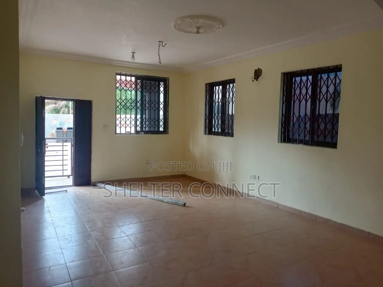 2bdrm Apartment in Pantang, New Site for rent