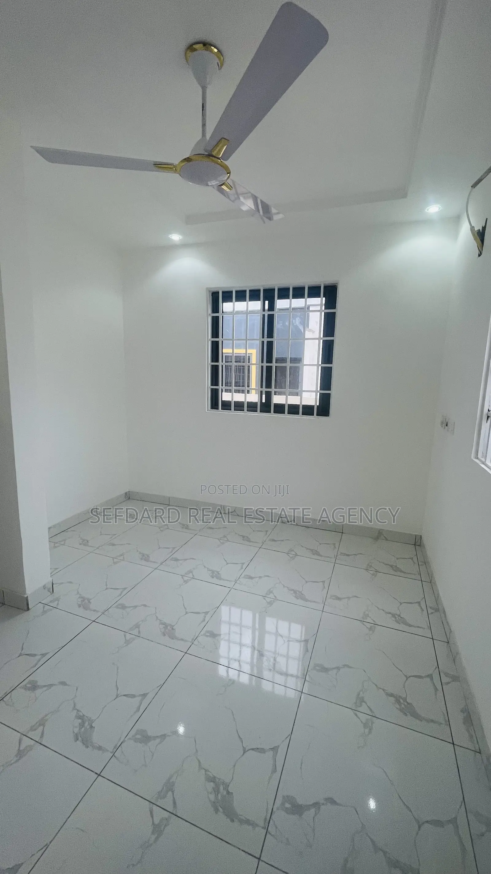 3bdrm House in Sefdard Properties, Amasaman for sale