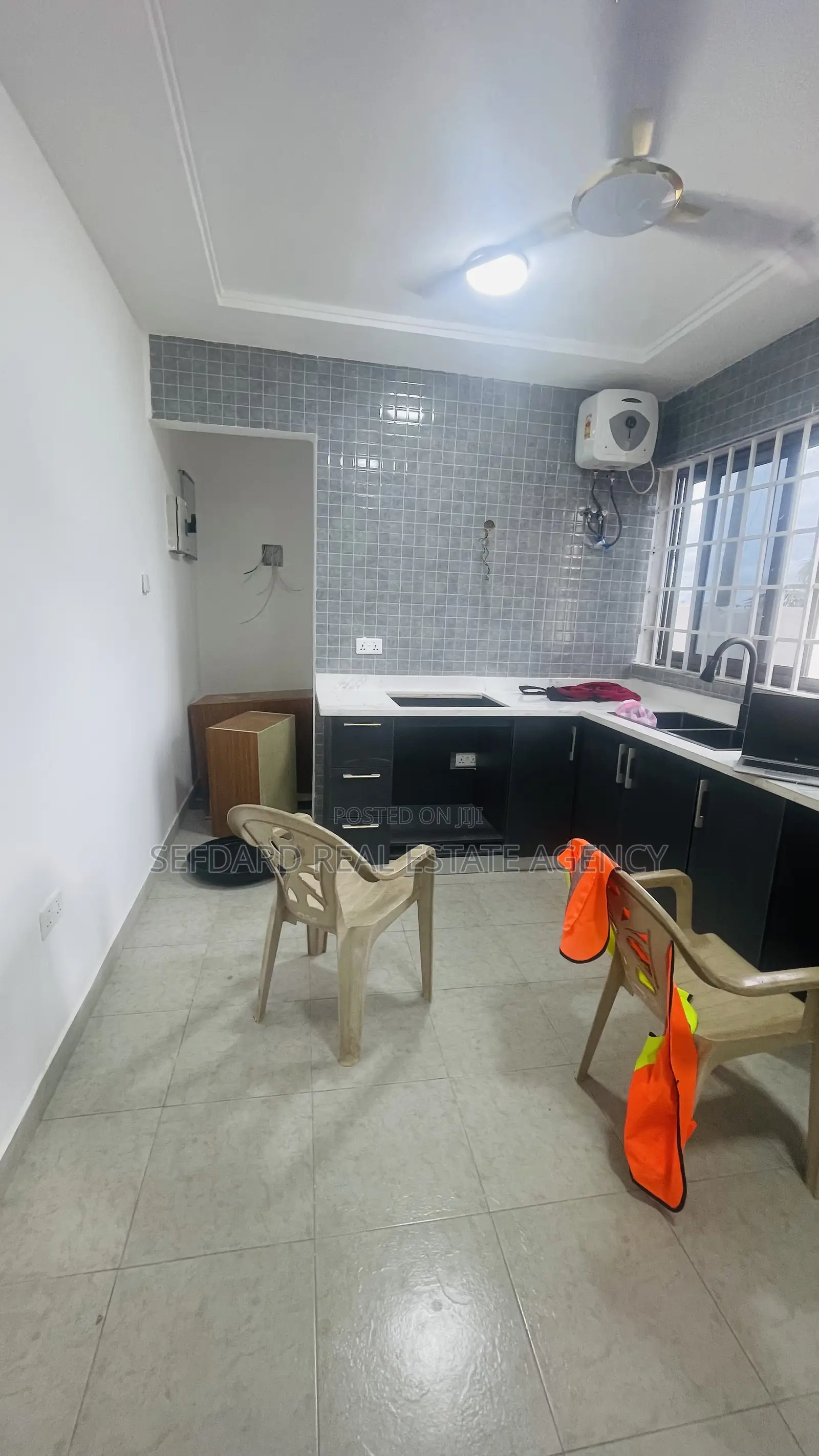 3bdrm House in Sefdard Properties, Amasaman for sale