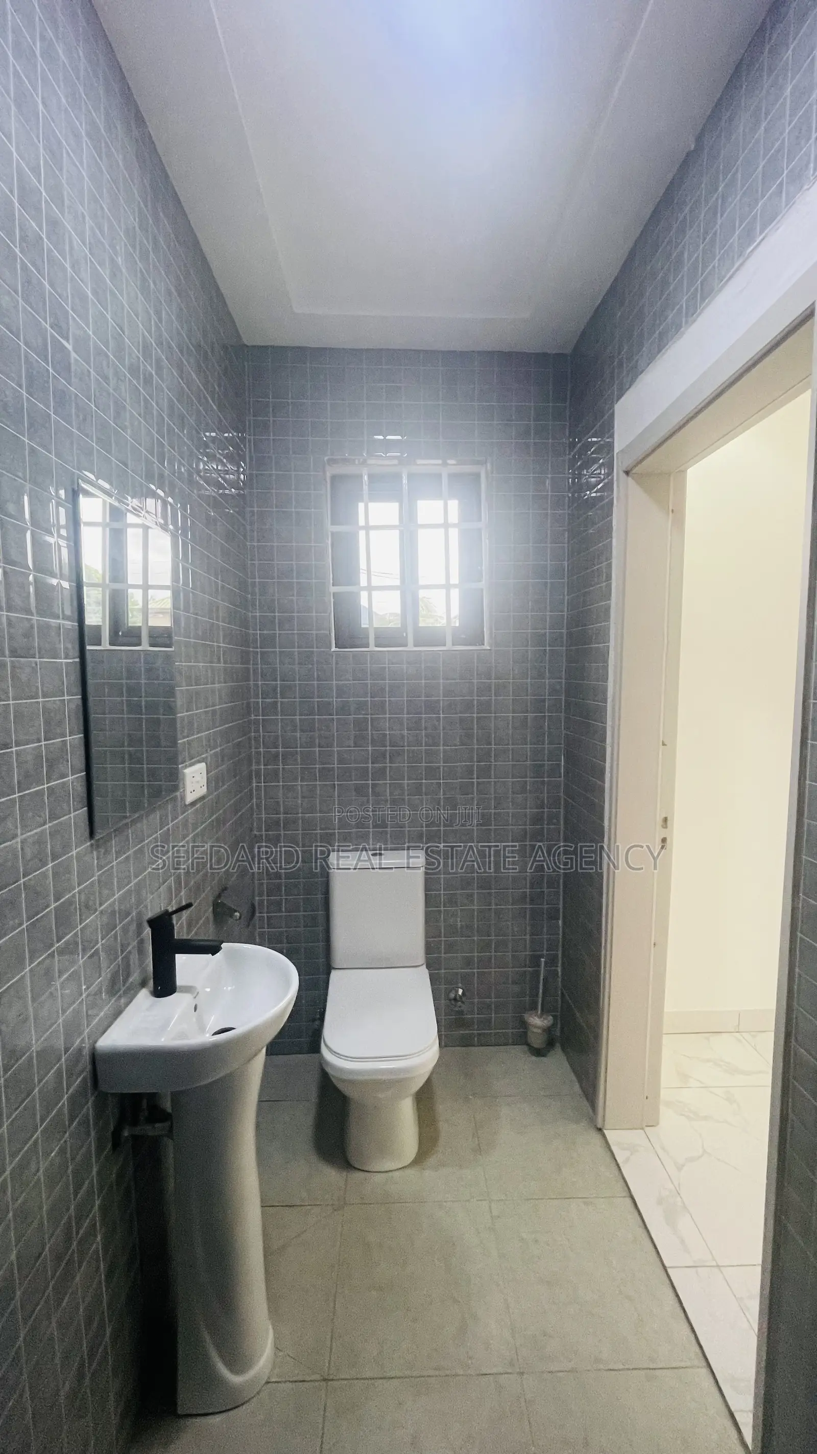 3bdrm House in Sefdard Properties, Amasaman for sale