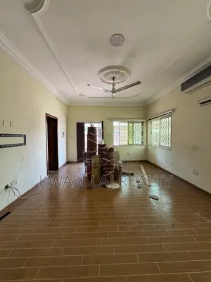 2bdrm House in Pokuase Highway for rent