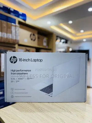 New Laptop HP OmniBook 5 16" 16GB Intel Core 7 SSD 512GB