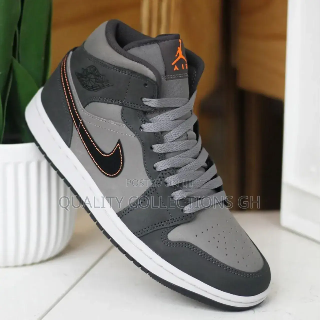 Air Jordan 1 Night Stadium