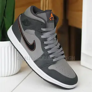 Air Jordan 1 Night Stadium