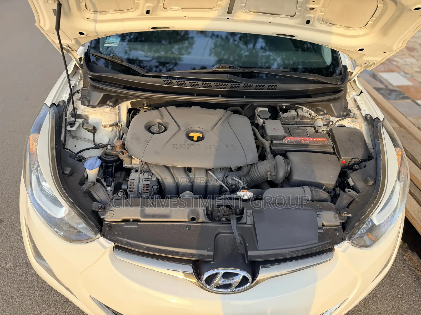 Hyundai Elantra Value Edition Sedan FWD (1.8L 4cyl 6A) 2016 White