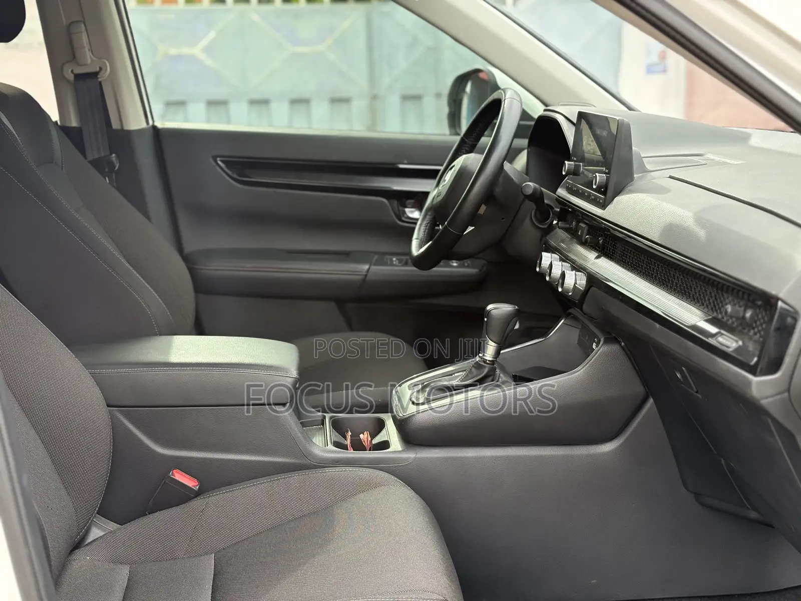 Honda CR-V 2025 White
