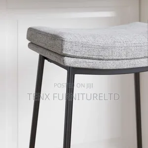 Bar Stool /Grey/Matte Black