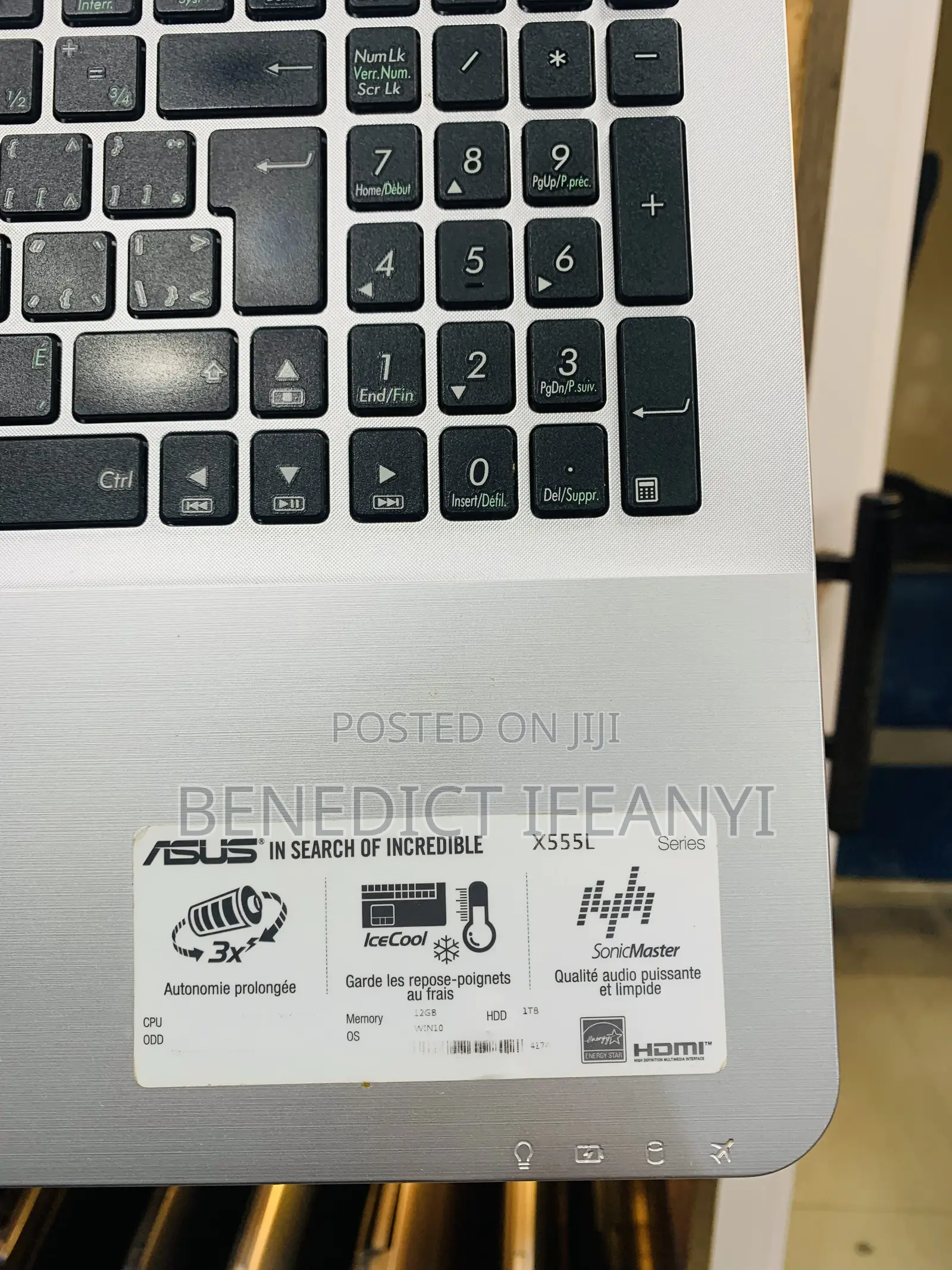 Laptop Asus X555LA 12GB Intel Core i5 HDD 1T