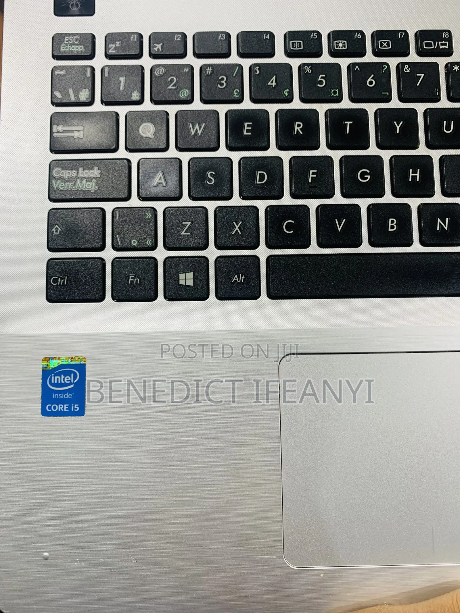 Laptop Asus X555LA 12GB Intel Core i5 HDD 1T