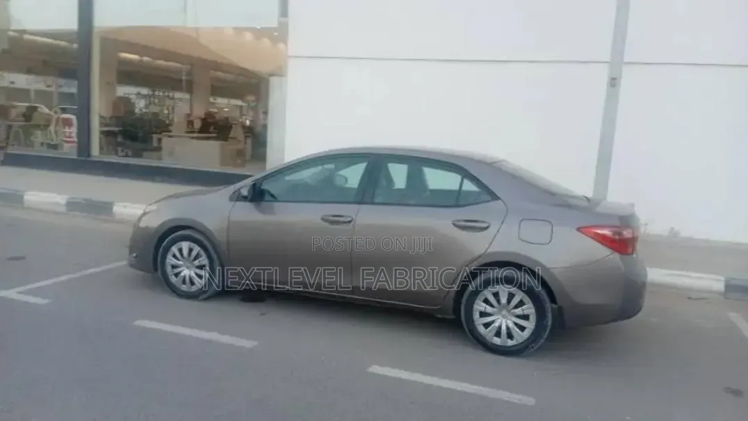 Toyota Corolla 2019 Grey
