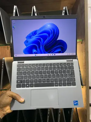 Laptop Dell Latitude 5320 8GB Intel Core i5 SSD 256GB