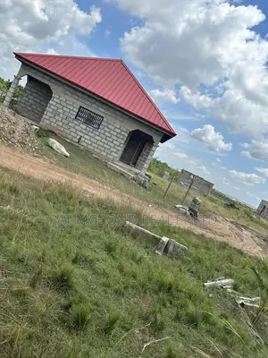 Grab Land on Dodowa to Afienya Road Today