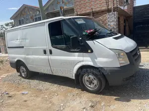 Ford Transit Crew Van 2023 White