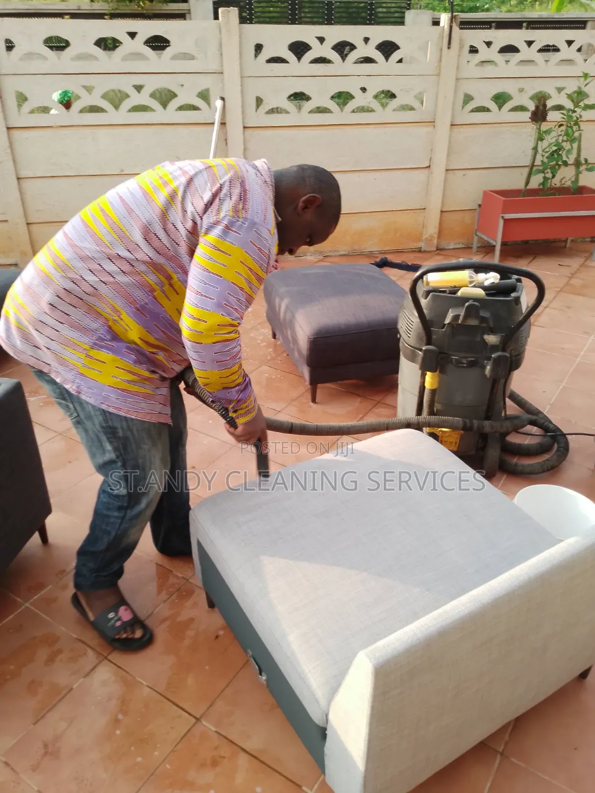 Sofa Cleaning and Washing