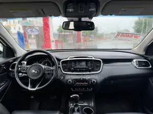 Kia Sorento 4dr SUV 2016 White