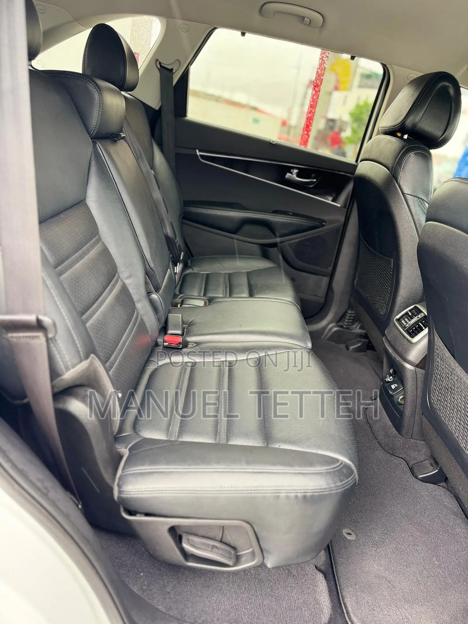 Kia Sorento 4dr SUV 2016 White