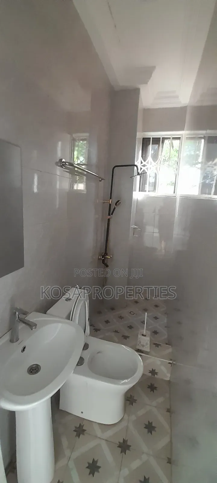 3bdrm Apartment in Adjiringanor Dzayor, Ability for rent