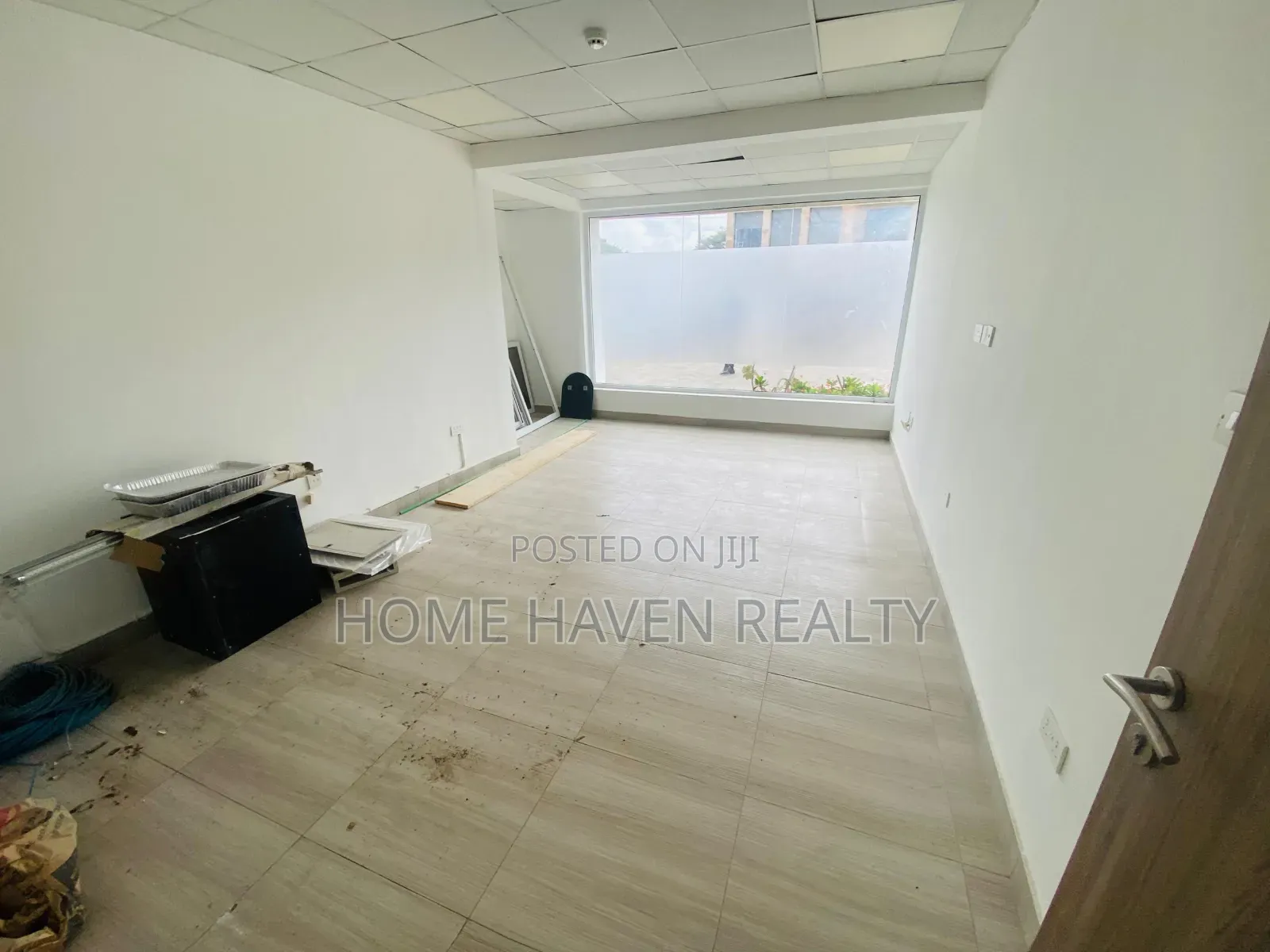 500 Square Meter Office Space for Rent at Labone