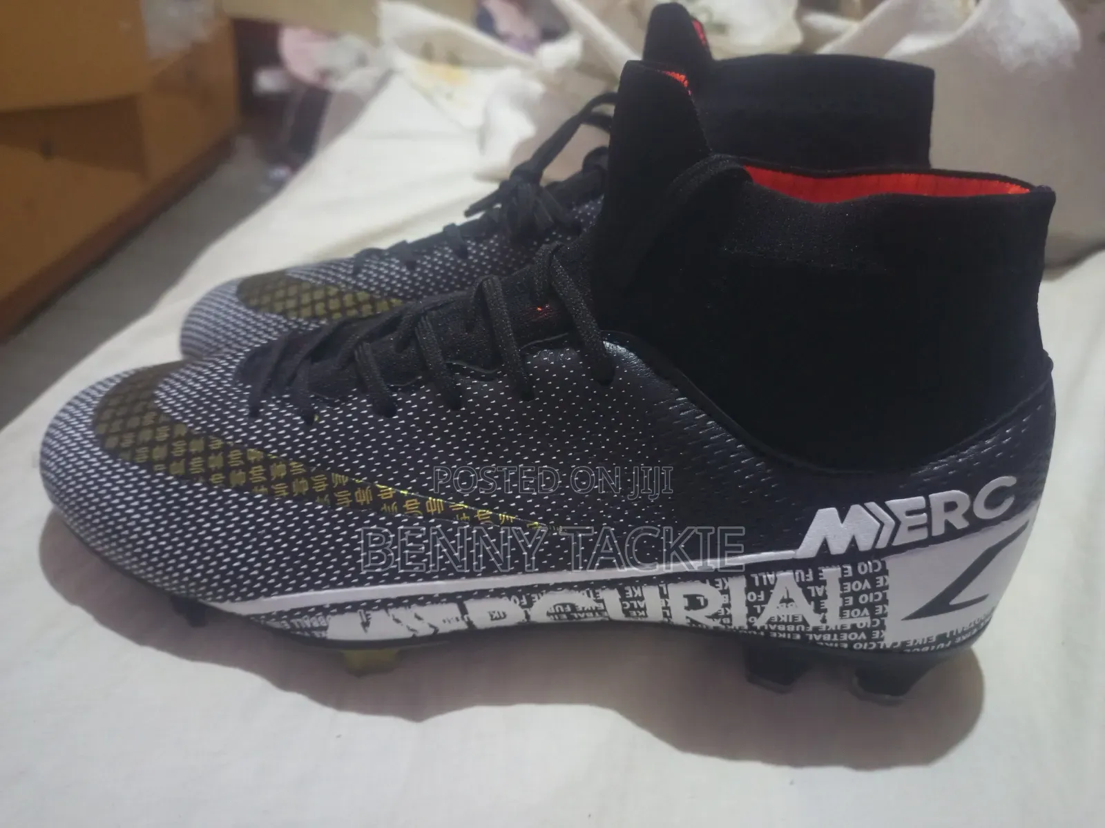 Nike Mercurial Football Boots Size 41