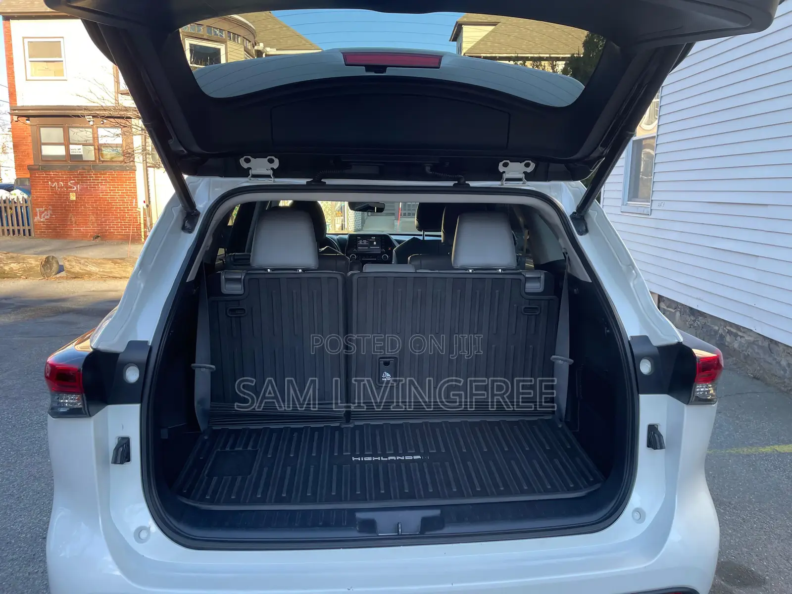 Toyota Highlander XSE 2022 White