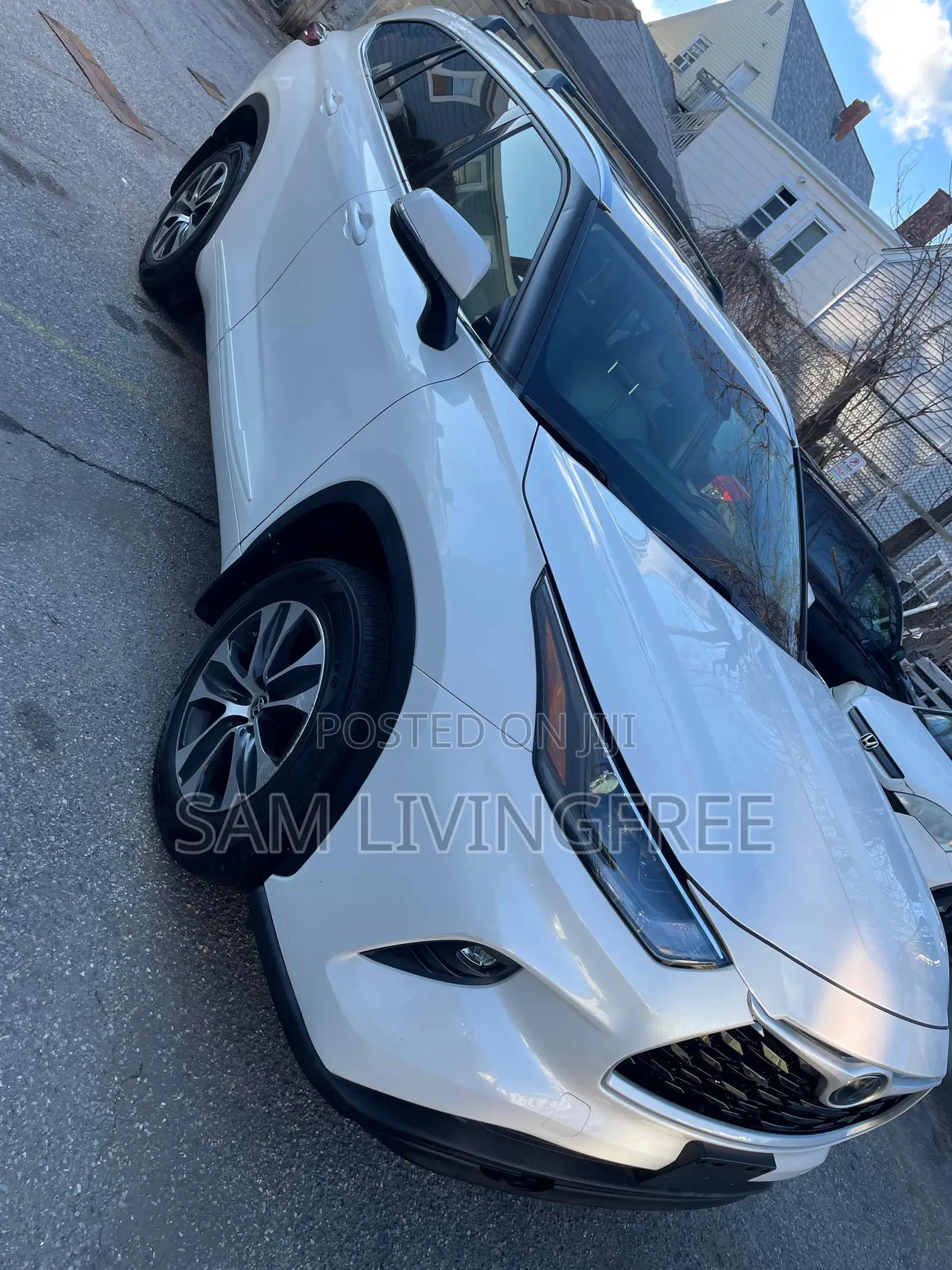 Toyota Highlander XSE 2022 White